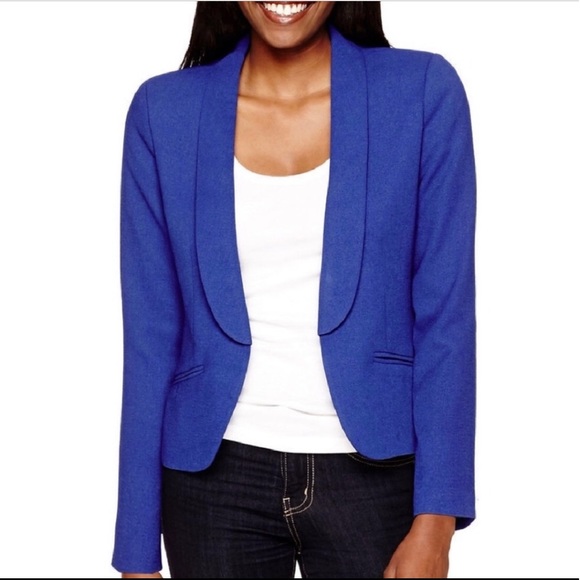 royal blue blazer with jeans